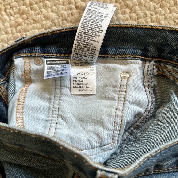 Levi’s Strauss Straight Leg Demin Jeans - Picture 7 of 8